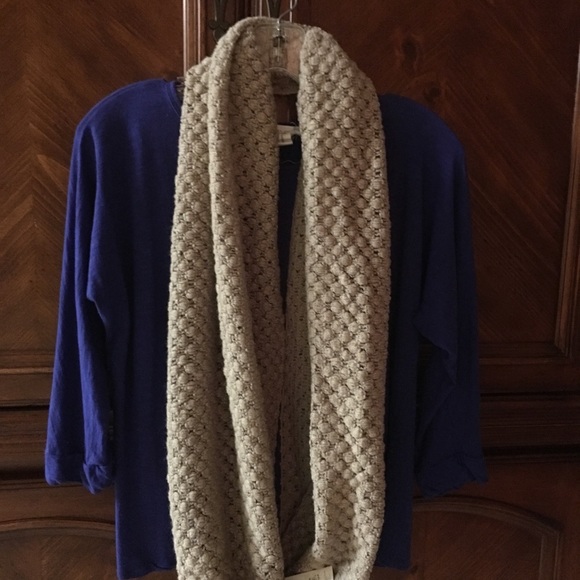 Taupe/Tan Knitted Forever Neckscarf - Picture 3 of 5